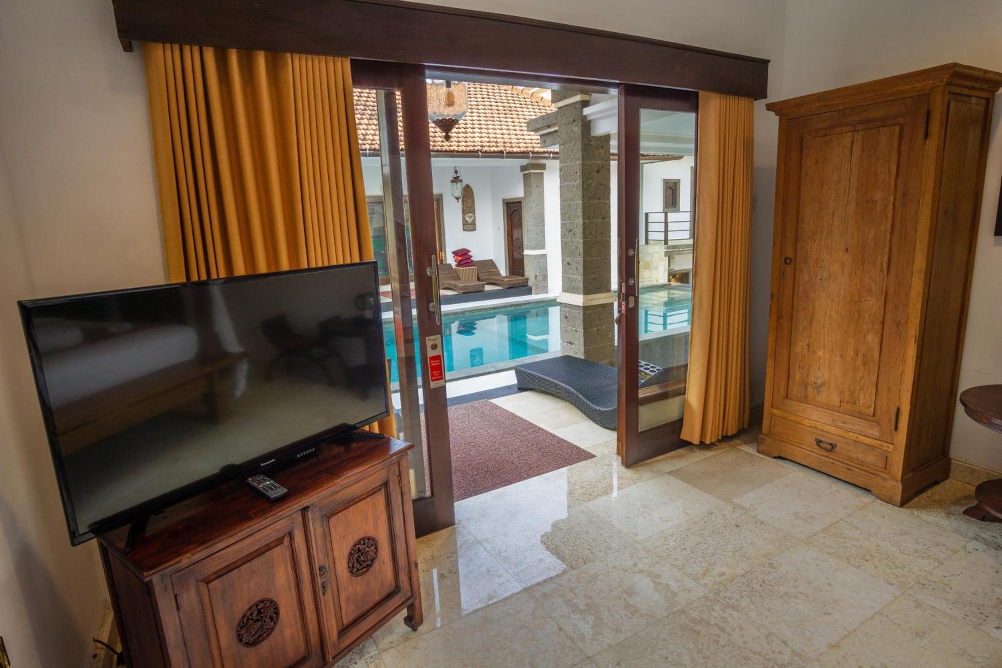 Balam Bali Villa Mengwi Exterior photo